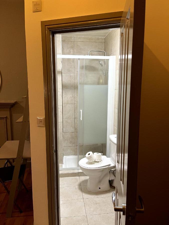 Bed and Breakfast Top Floor Линкольн Экстерьер фото